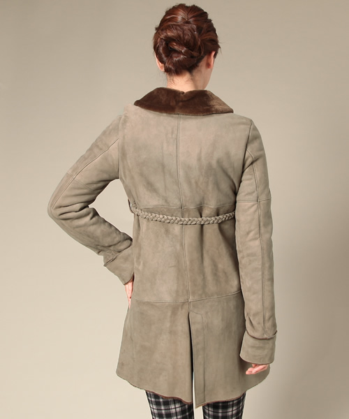 martinique(マルティニーク)の「OWEN BARRY / ムートンコート(その他アウター・レディース・ベージュ系その他・1/2)」の7枚目の写真