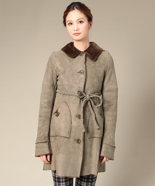 martinique(マルティニーク)の「OWEN BARRY / ムートンコート(その他アウター・レディース・ベージュ系その他・1/2)」の5枚目の写真