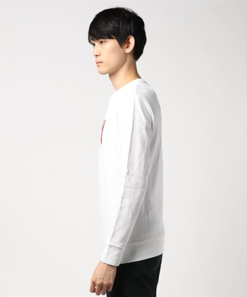 Levi's(リーバイス)の「【Levi's】バットウィングクルーネックスウェットプルオーバー(スウェット・メンズ・ホワイト・S/M/L)」の6枚目の写真