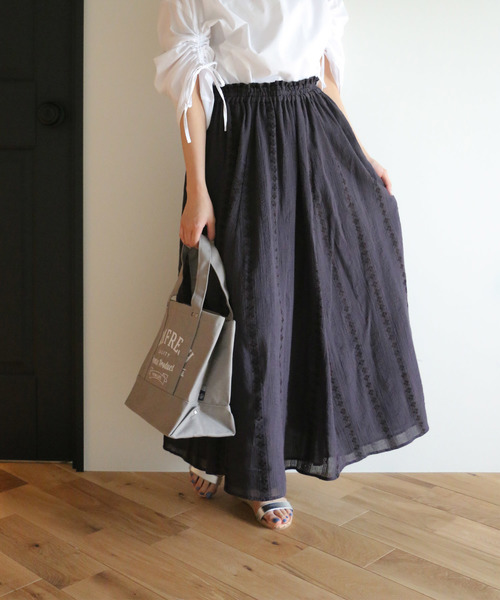 LBC（エルビーシー）の「レーヨン混ストライプドビースカート（スカート・レディース・ブラック/グリーン・M）」の7枚目の写真