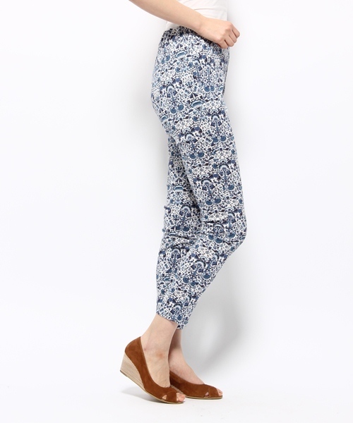 JOURNAL STANDARD（ジャーナルスタンダード）の「リバティプリント　ウエストゴムテーパードパンツ_#（その他パンツ・レディース・サックスブルー/レッド/ネイビー/イエロー/ブルー系その他/レッド系その他/ピンク系その他・36/38）」の14枚目の写真