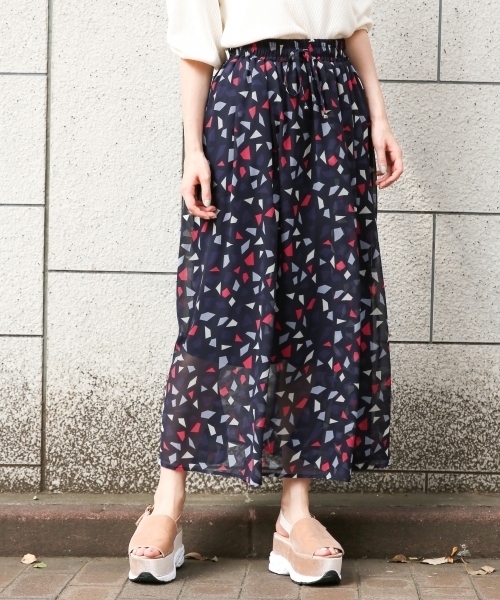 Heather（ヘザー）の「キカガラ／マキシスカート　807836（スカート・レディース・ネイビー/パープル・FREE）」の2枚目の写真