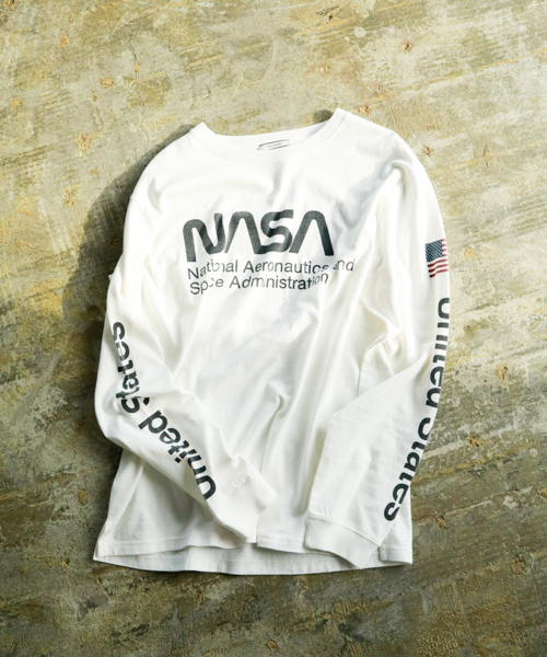 NASA（ナサ）の「【NASA】プリントＬＳＴ（Tシャツ/カットソー・メンズ・ブルー/ネイビー/ホワイト・SMALL/MEDIUM/LARGE）」の2枚目の写真