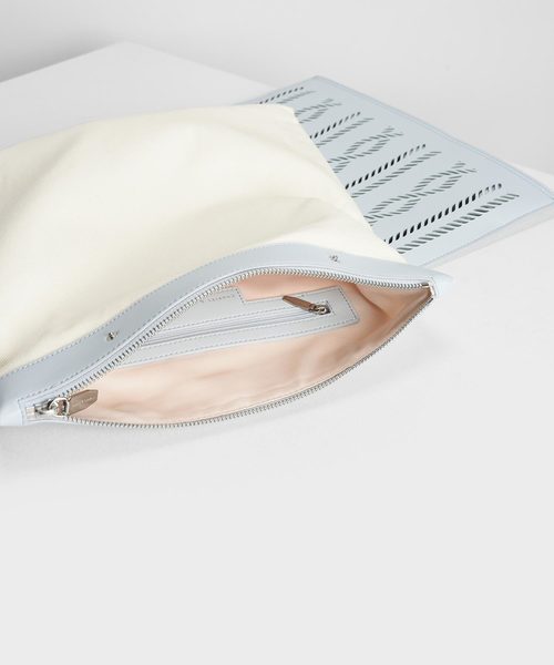 CHARLES & KEITH（チャールズ & キース）の「セミシースルー トートバッグ / Semi See-through Tote Bag（トートバッグ・レディース・ライトブルー/ブラック/ベージュ/イエロー・XL）」の19枚目の写真