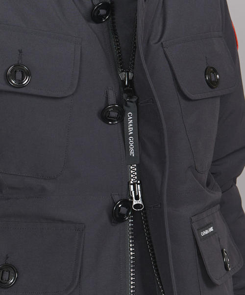 CANADA GOOSE（カナダグース）の「＜CANADA GOOSE（カナダグース）＞ RUSSELL PARKA/ラッセルパーカー（ダウンジャケット/コート・メンズ・ブラック/ネイビー・SMALL/MEDIUM/LARGE/X-LARGE）」の16枚目の写真