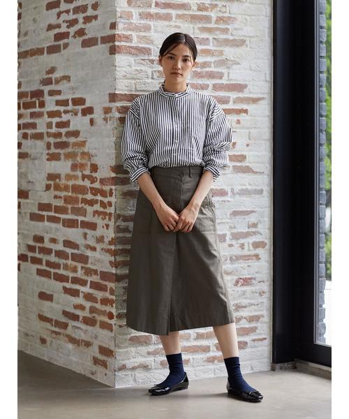 AMERICAN HOLIC(アメリカンホリック)の「スタンドカラーオックスBIGシャツ(シャツ/ブラウス・レディース・オフホワイト/グレイッシュベージュ/その他12/ストライプ/その他5/その他9・M/L)」の19枚目の写真