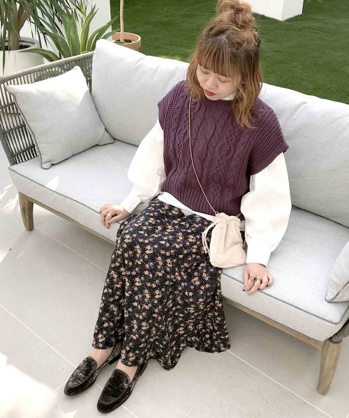 archives（アルシーヴ）の「ケーブル柄ベスト+プチハイブラウスSET（シャツ/ブラウス・レディース・ブラック/ベージュ/パープル/グリーン・MEDIUM）」の9枚目の写真