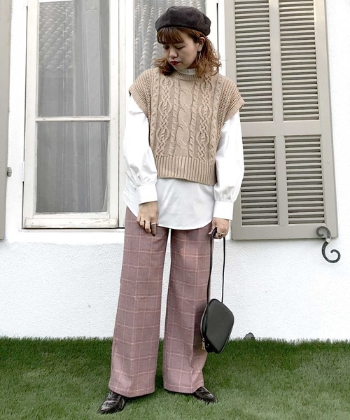 archives（アルシーヴ）の「ケーブル柄ベスト+プチハイブラウスSET（シャツ/ブラウス・レディース・ブラック/ベージュ/パープル/グリーン・MEDIUM）」の10枚目の写真