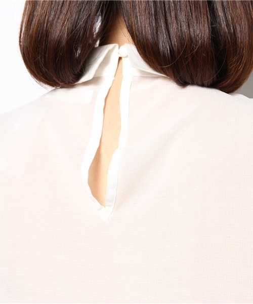 Chico（チコ）の「衿付プルオーバーSH（シャツ/ブラウス・レディース・ホワイト・FREE）」の7枚目の写真