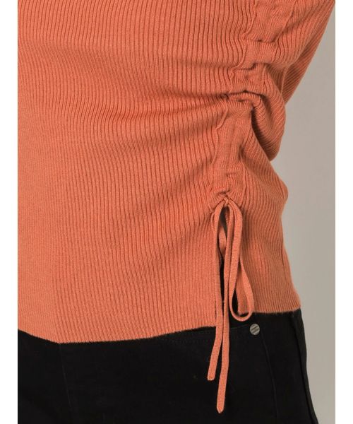 dazzlin（ダズリン）の「サイドドロストクルートップス（ニット/セーター・レディース・ベージュ/オフホワイト/オレンジ/グリーン・FREE）」の14枚目の写真