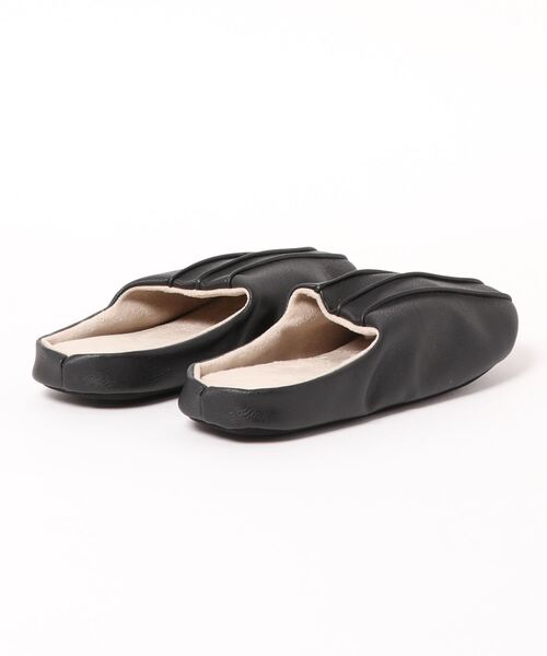 sarasa design（サラサデザイン）の「b2c チャールストン｜抗菌＆防臭（ルームシューズ/スリッパ・レディース・ベージュ/ダークブラウン/ブラック/ホワイト・M/L/XS/S）」の18枚目の写真