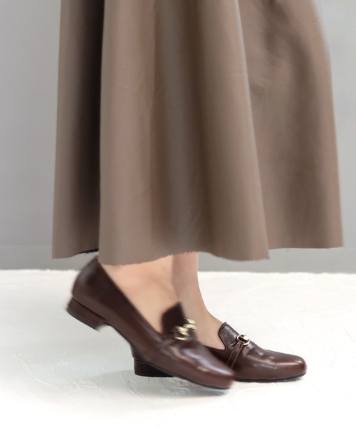 生活防水対応ビット付きローファーレインパンプス