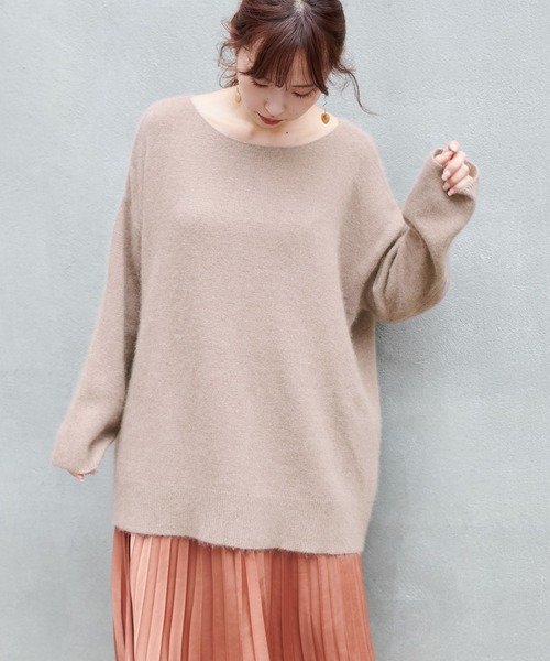 one after another NICE CLAUP(ワンアフターアナザーナイスクラップ)の「前後2wayラクーン混ニット(ニット/セーター・レディース・モカ/アイボリー/オレンジ/ベージュ/ライトブルー・FREE)」の3枚目の写真