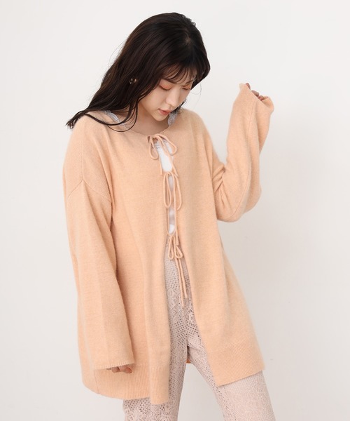 one after another NICE CLAUP(ワンアフターアナザーナイスクラップ)の「前後2wayラクーン混ニット(ニット/セーター・レディース・モカ/アイボリー/オレンジ/ベージュ/ライトブルー・FREE)」の6枚目の写真