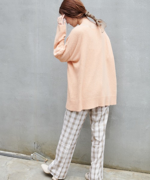 one after another NICE CLAUP(ワンアフターアナザーナイスクラップ)の「前後2wayラクーン混ニット(ニット/セーター・レディース・モカ/アイボリー/オレンジ/ベージュ/ライトブルー・FREE)」の13枚目の写真