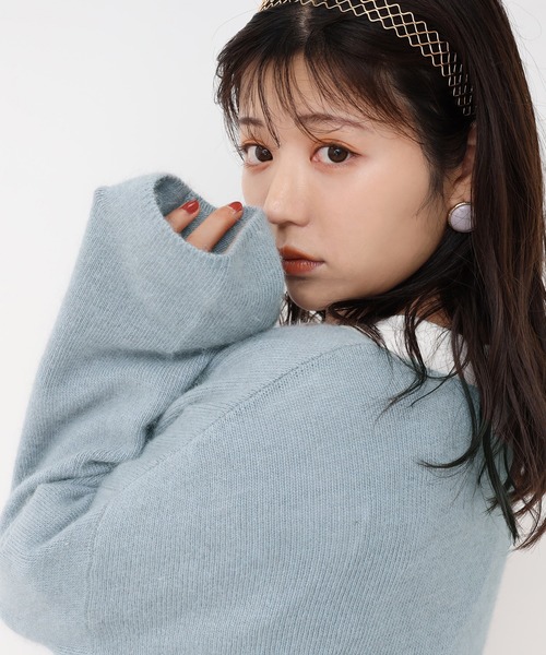 one after another NICE CLAUP(ワンアフターアナザーナイスクラップ)の「前後2wayラクーン混ニット(ニット/セーター・レディース・モカ/アイボリー/オレンジ/ベージュ/ライトブルー・FREE)」の10枚目の写真