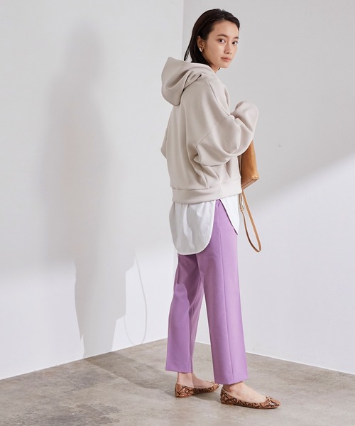 ADAM ET ROPE'（アダムエロペ）の「【WEB限定】ダンボールドルマンフーディー（スウェット・レディース・チャコールグレー/ブラウン/ベージュ・FREE）」の4枚目の写真