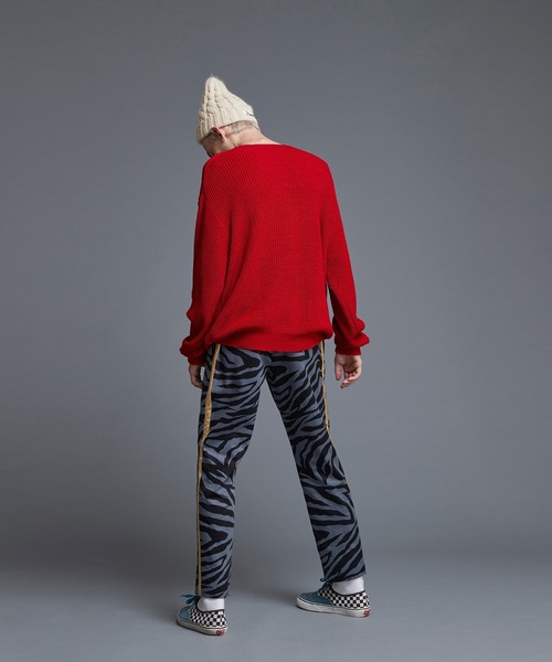 NOISE MAKER（ノイズメーカー）の「Sideline zebra pattern