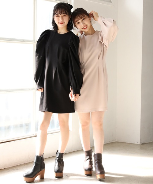 one after another NICE CLAUP(ワンアフターアナザーナイスクラップ)の「タックミニワンピース(ワンピース・レディース・ブラック/アイボリー・FREE)」の15枚目の写真