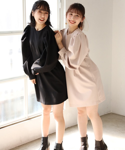 one after another NICE CLAUP(ワンアフターアナザーナイスクラップ)の「タックミニワンピース(ワンピース・レディース・ブラック/アイボリー・FREE)」の10枚目の写真