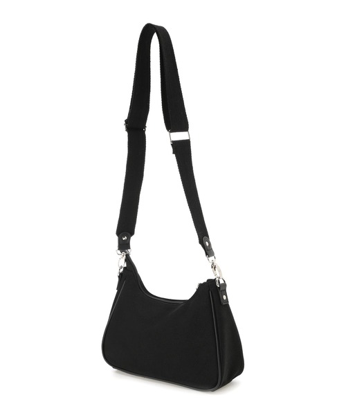 CONVERSE（コンバース）の「CONVERSE　CANVAS ROUND SHOULDER BAG（ショルダーバッグ・レディース・ブラック/オフホワイト/ブラック系その他・FREE）」の4枚目の写真