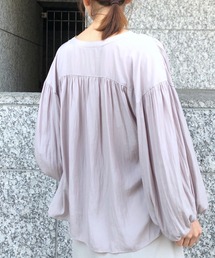 RIVE DROITE | 一枚で着映えする　カッセンギャザーブラウス　(無地）(シャツ/ブラウス)