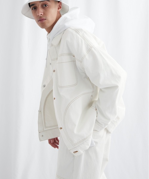 EMMA CLOTHES（エマクローズ）の「ビッグシルエット ユーティリティ ステッチデニムカバーオール EMMA CLOTHES（カバーオール・メンズ・ホワイト/インディゴブルー・M/L）」の6枚目の写真