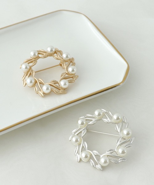 リーフパールブローチ オリジナルポーチ付　美品 楽天市場】スワロフスキー ブローチ Leaf Pearl リーフ パール