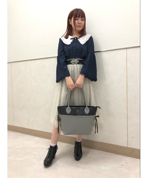 axes femme(アクシーズファム)の「刺繍入りビッグカラーブラウス(シャツ/ブラウス・レディース・ピンク/ネイビー/ホワイト・MEDIUM)」の1枚目の写真