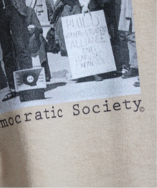 SUNNY SPORTS(サニースポーツ)の「SUNNY SPORTS / サニースポーツ YALE STUDENTS PHOTO POCKET TEE(Tシャツ/カットソー・メンズ・ホワイト/ブラック/サンドベージュ・LARGE/MEDIUM/X-LARGE)」の22枚目の写真