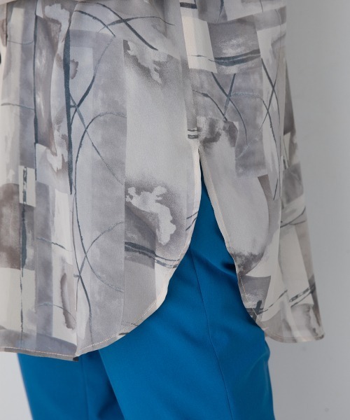 yuw（ユウ）の「アートガラチュニック　945241（シャツ/ブラウス・レディース・ブラック/ベージュ/ピンク・FREE）」の15枚目の写真