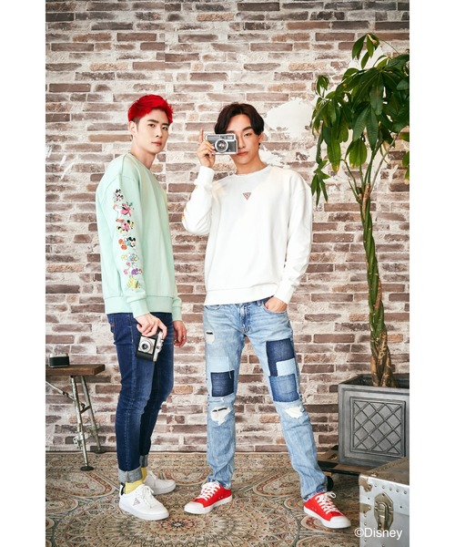 Guess（ゲス）の「GUESS/ゲス GUESS・DISNEY LSVTEE スウェット ディズニー（スウェット・メンズ・アイボリー/ミント・M/L/XL）」の3枚目の写真