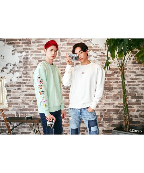 Guess（ゲス）の「GUESS/ゲス GUESS・DISNEY LSVTEE スウェット ディズニー（スウェット・メンズ・アイボリー/ミント・M/L/XL）」の4枚目の写真