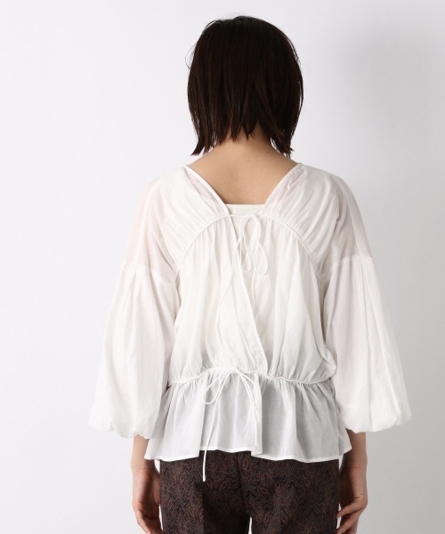 JEANASIS（ジーナシス）の「2WAYギャザーVブラウス/951587（シャツ/ブラウス・レディース・ホワイト/ブラック/カーキ・FREE）」の16枚目の写真