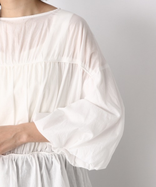 JEANASIS（ジーナシス）の「2WAYギャザーVブラウス/951587（シャツ/ブラウス・レディース・ホワイト/ブラック/カーキ・FREE）」の15枚目の写真