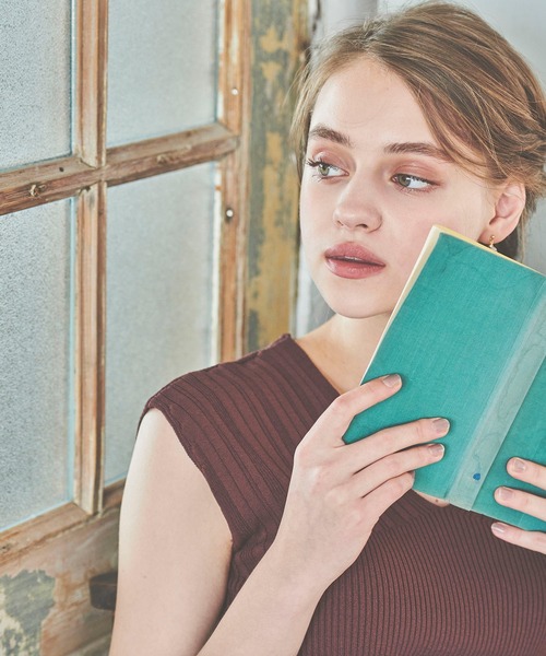 BE RADIANCE(ビーラディエンス)の「Vネックリブニットトップス(ニット/セーター・レディース・ブラウン/ブルー/ラベンダー・FREE)」の21枚目の写真