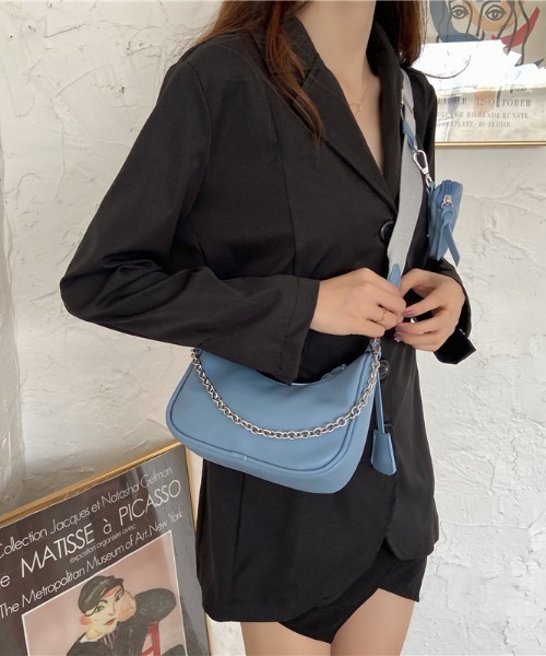 yuue' ( wear )（ユーイ）の「2way ミニポーチ付きチェーンレザーショルダーバッグ（ショルダーバッグ・レディース・ブラック/アイボリー・FREE）」の21枚目の写真