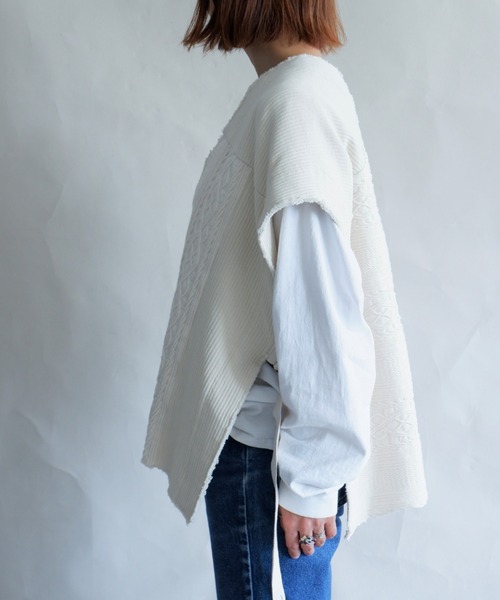 MANASTASH（マナスタッシュ）の「MANASTASH/マナスタッシュ　W's PATCHWORK VEST　パッチワークベスト（ベスト・レディース・ナチュラル/ブラック・MEDIUM）」の3枚目の写真