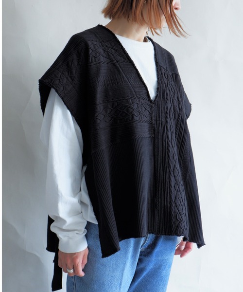 MANASTASH（マナスタッシュ）の「MANASTASH/マナスタッシュ　W's PATCHWORK VEST　パッチワークベスト（ベスト・レディース・ナチュラル/ブラック・MEDIUM）」の5枚目の写真