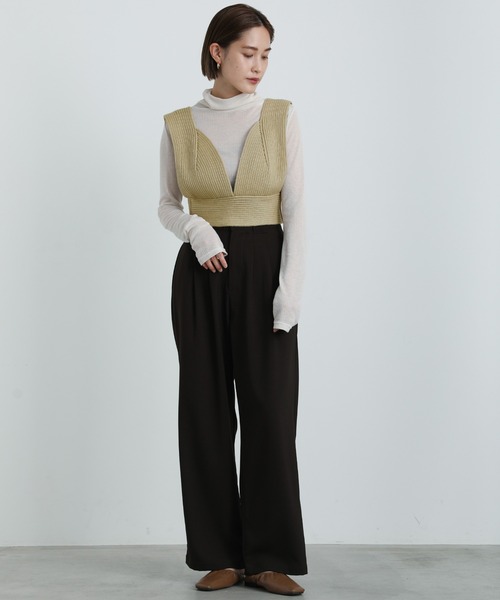 select MOCA(セレクトモカ)の「2021 AW クロップドニットビスチェ(ベスト・レディース・ブラック/ベージュ/テラコッタ・FREE)」の4枚目の写真