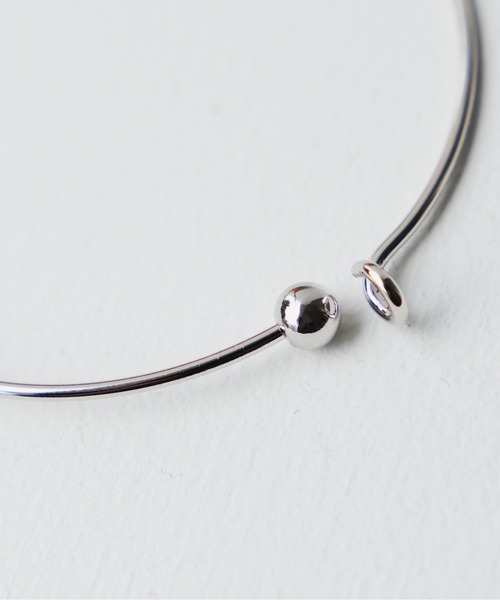Libra Cue（リブラ キュー）の「ポイントパールニュアンスブレスレット（ブレスレット・レディース・シルバー/ゴールド・FREE）」の7枚目の写真