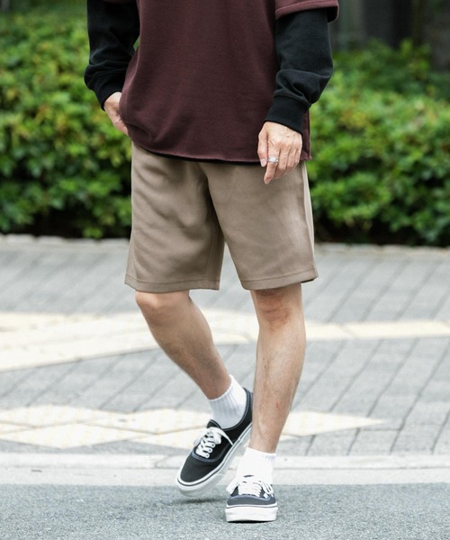 ITEMS URBANRESEARCH（アイテムズ アーバンリサーチ）の「『セットアップ着用可能』ダブルクロスショートパンツ（その他パンツ・メンズ・モカ/ベージュ/ブラック・MEDIUM/LARGE）」の3枚目の写真