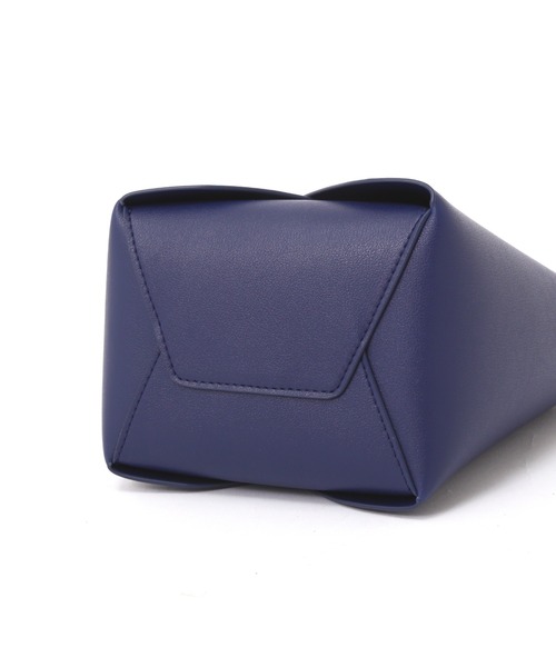 NATURAL BEAUTY BASIC(ナチュラルビューティーベーシック)の「エレファントバケット(ハンドバッグ・レディース・カーキ/ダークブルー・フリ-)」の15枚目の写真