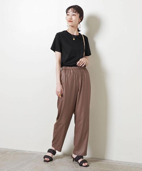 UNITED ARROWS(ユナイテッドアローズ)の「<UNITED ARROWS>コンパクト クルーネック Tシャツ B◆(Tシャツ/カットソー・レディース・ホワイト/ブラック/モカ・FREE)」の9枚目の写真