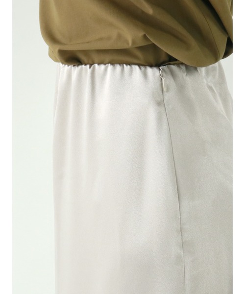 Te chichi(テチチ)の「サテンIラインスカート(スカート・レディース・ブラウン/グリーン/ベージュ・フリ-)」の12枚目の写真