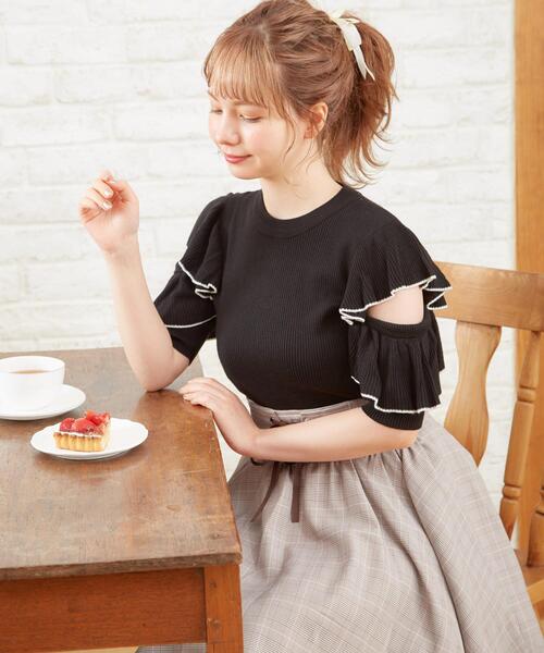 INGNI（イング）の「配色フリルニット（ニット/セーター・レディース・ホワイト×ブラック/ピンク系5/ブルー/ブラック×ホワイト・M）」の14枚目の写真