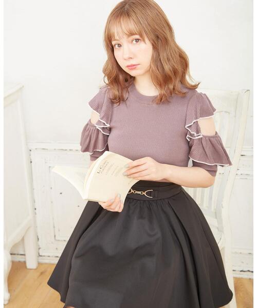 INGNI（イング）の「配色フリルニット（ニット/セーター・レディース・ホワイト×ブラック/ピンク系5/ブルー/ブラック×ホワイト・M）」の15枚目の写真