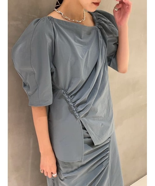 THROW by SLY(スローバイスライ)の「THROW SHIRRING PUFF TOPS シャーリングパフ トップス(シャツ/ブラウス・レディース・ライトブルー/グレー・FREE)」の7枚目の写真