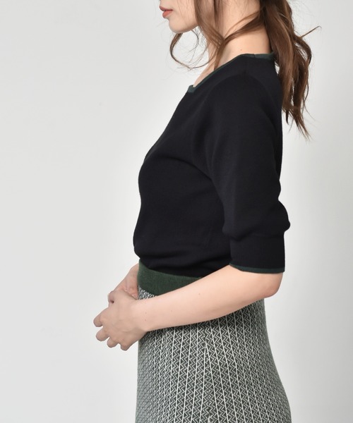 RETRO GIRL（レトロガール）の「パイピングカラーニット（ニット/セーター・レディース・ブラック/オフホワイト/オレンジ・FREE）」の4枚目の写真