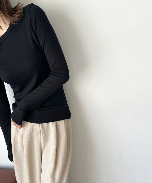 CANAL JEAN（キャナルジーン）の「El mar(エルマール) リブクルーネックロングTシャツ（Tシャツ/カットソー・レディース・アイボリー/ベージュ/ブラウン/ブラック・ONE SIZE）」の3枚目の写真